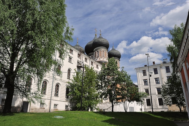 Moscú, Rusia - 23 de mayo de 2021: vista de la Catedral de la Intercesión en la isla Izmailovsky en Moscú