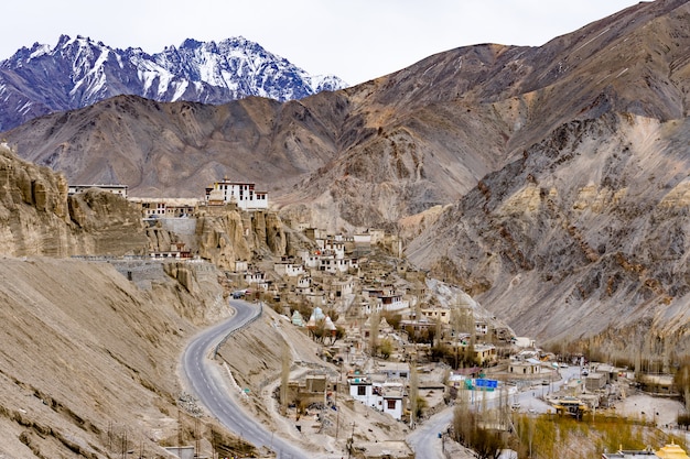 Mosteiro budista de Lamayuru ou Gompa, Ladakh, Caxemira.