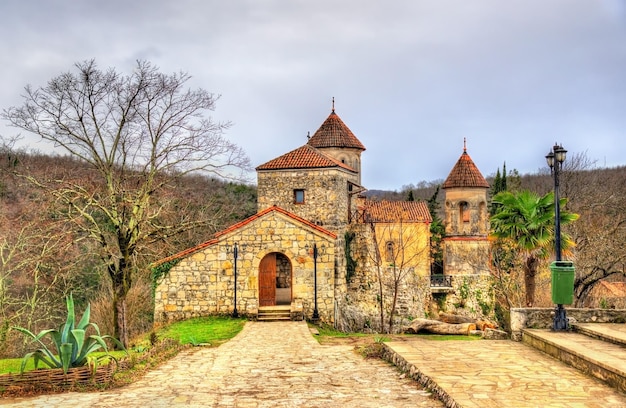 Mosteiro de Motsameta no Cáucaso, perto de Kutaisi, Geórgia