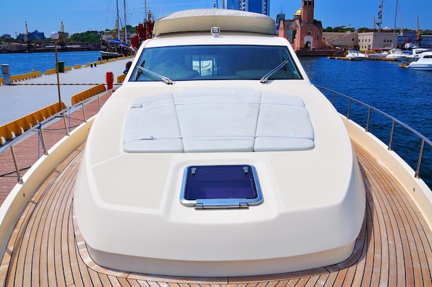 Motoryacht