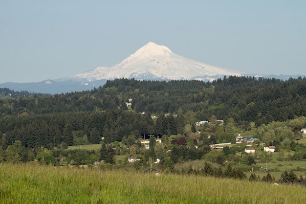 Foto mount hood und happy valley scenic view