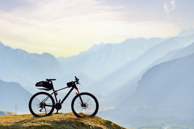 Mountain Bike com bolsa para recreação de equitação ativa