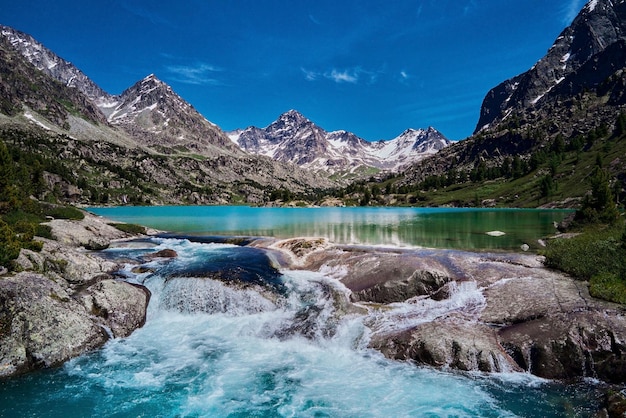 Mountain lake, russia, oeste, sibéria, montanhas, katun, cume