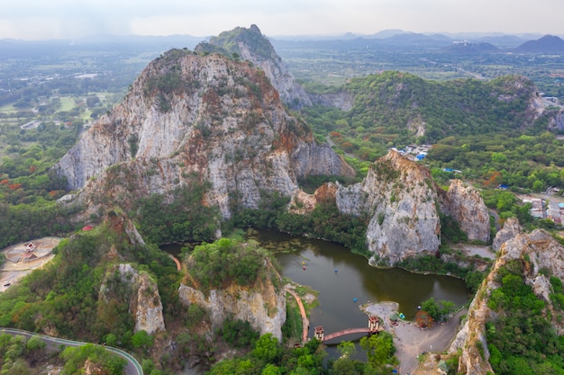 Mountain rock park oder snake mountain rock sind high cliff thailand