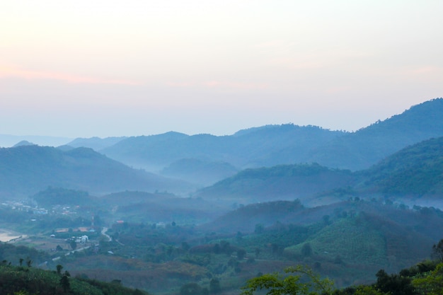 Mountain View von Phu Huay Isan in Nong Khai, Thailand.