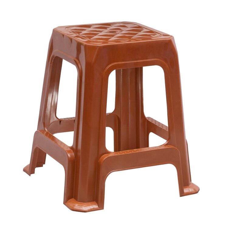 móveis feitos de cadeira de plástico, tabuleiro de mesa