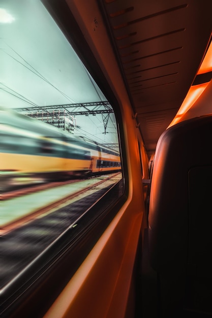 Movimiento borroso del tren