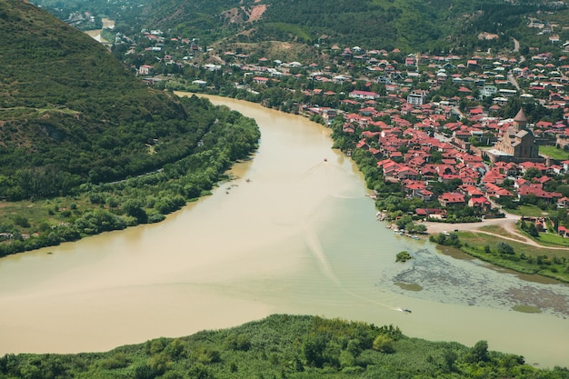 Mtskheta una de las ciudades más antiguas de Georgia y su antigua capital