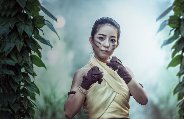 Foto muay thai, estilo tailandés de boxeo vintage, tailandia