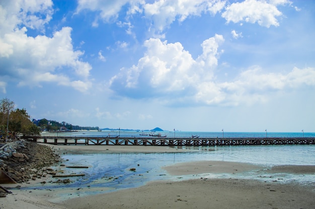 El muelle de pesca en la isla.