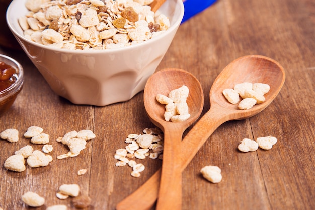 Muesli con confitura