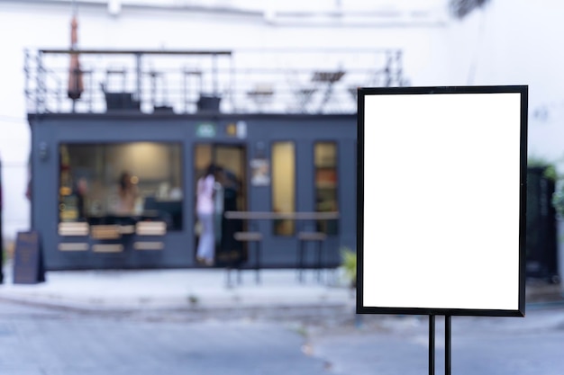 Se muestra frente a la información de promoción de cafeterías de restaurantes para anuncios de marketing y detalles