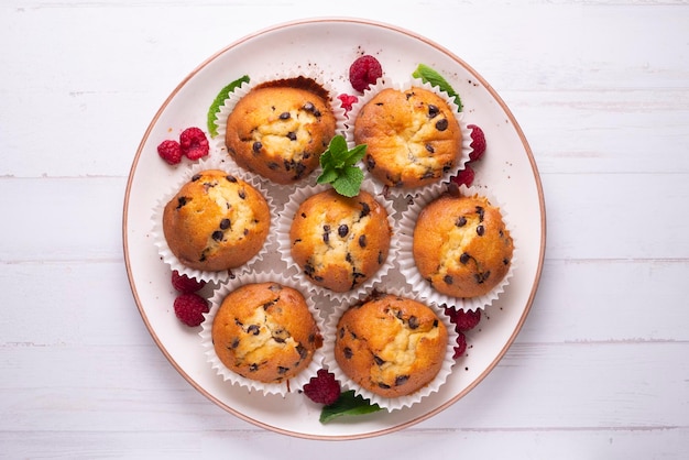 Muffin de gotas de chocolate feito em uma confeitaria alemã.