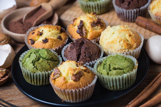 Muffin-Kuchen, Teekuchen, Schokoladenkuchen, Walnusskuchen,