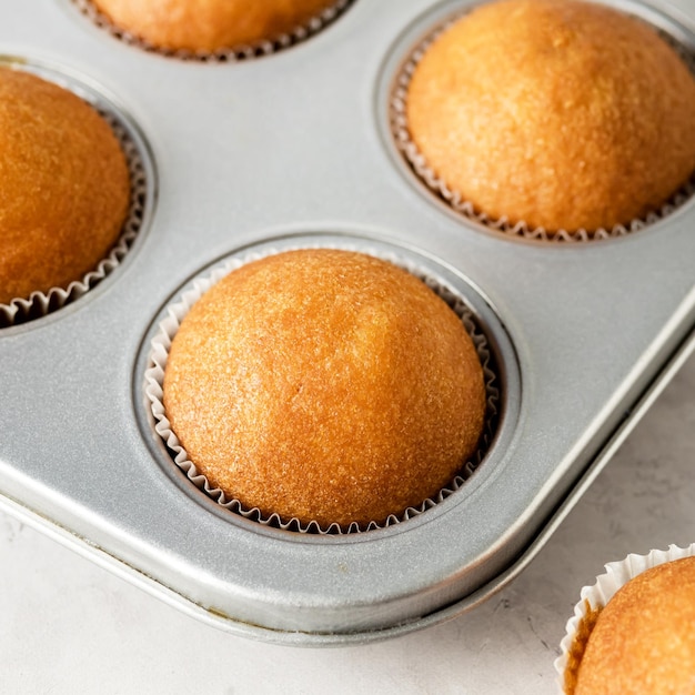 Muffins Caseros Recién Horneados Fondo Gris Sabroso Desayuno Dulce Tortas Caseras Cuadrado