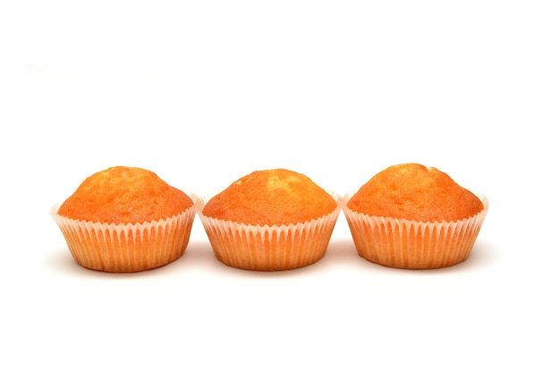 Muffins isoliert auf weißem Hintergrund