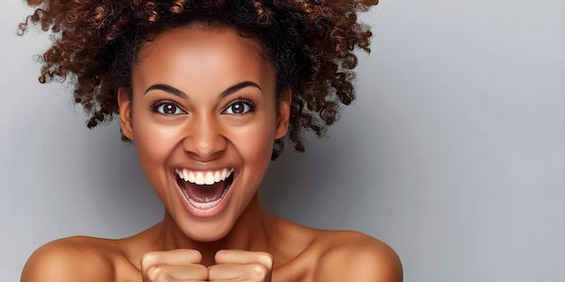 Foto una mujer afroamericana emocionada celebra la oferta de trabajo en línea mientras el estudiante sobresale en la prueba concepto celebrar el éxito oferta de trabajo en internet excitación logro académico mujer afroamericana