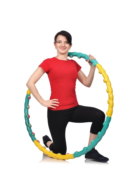 Mujer de belleza con hula hoop