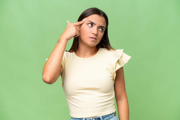 Mujer caucásica joven de origen aislado