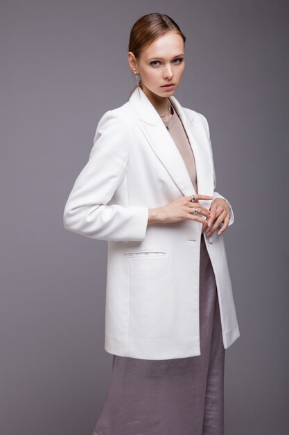 Chaqueta 2025 blanca larga