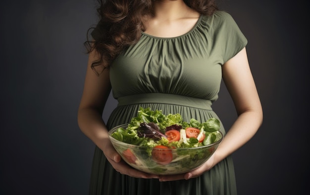 Mujer embarazada con ensalada de tazón grande Cuidado vegano Generar Ai