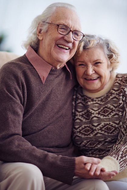 Foto mujer esposa hombre relación expresión