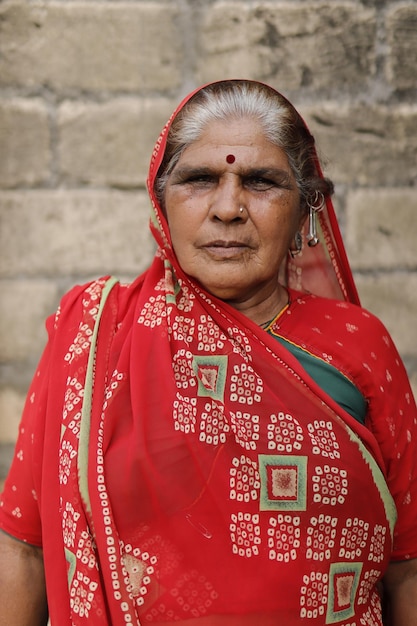 Foto mujer india retrato bharwad rabari comunidad nómada