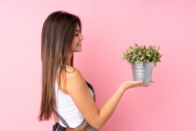 Mujer jardinero adolescente