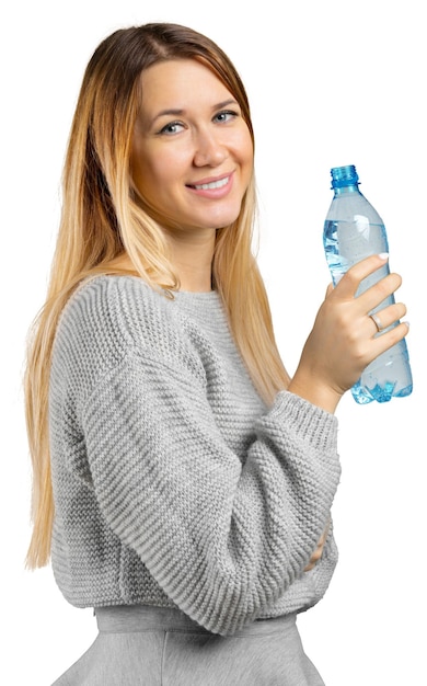 Mujer joven aislada en blanco