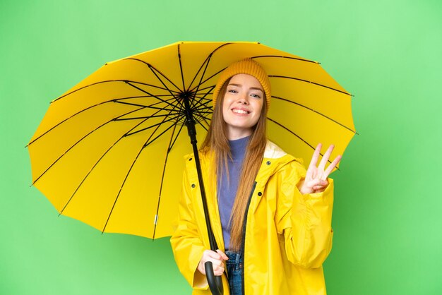 mujer joven bastante caucásica