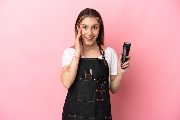 Mujer joven, peluquero, aislado