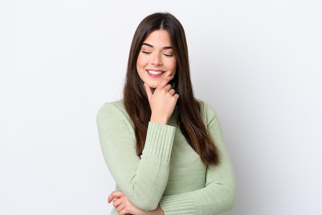 Mujer joven sobre fondo aislado