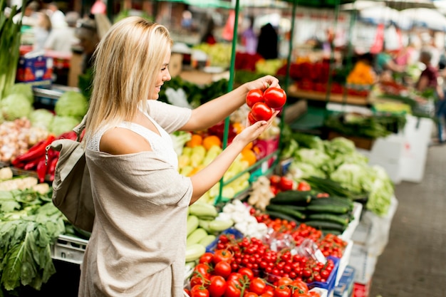 Mujer en el mercado