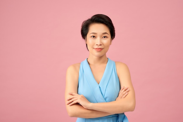 mujer de negocios, aislado, en, pinkbackground