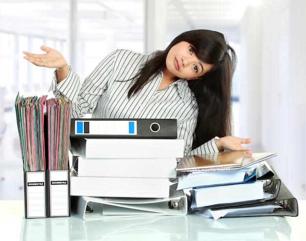 Mujer de negocios feliz