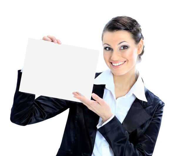 Foto mujer de negocios hermosa con una bandera blanca. aislado en un fondo blanco.