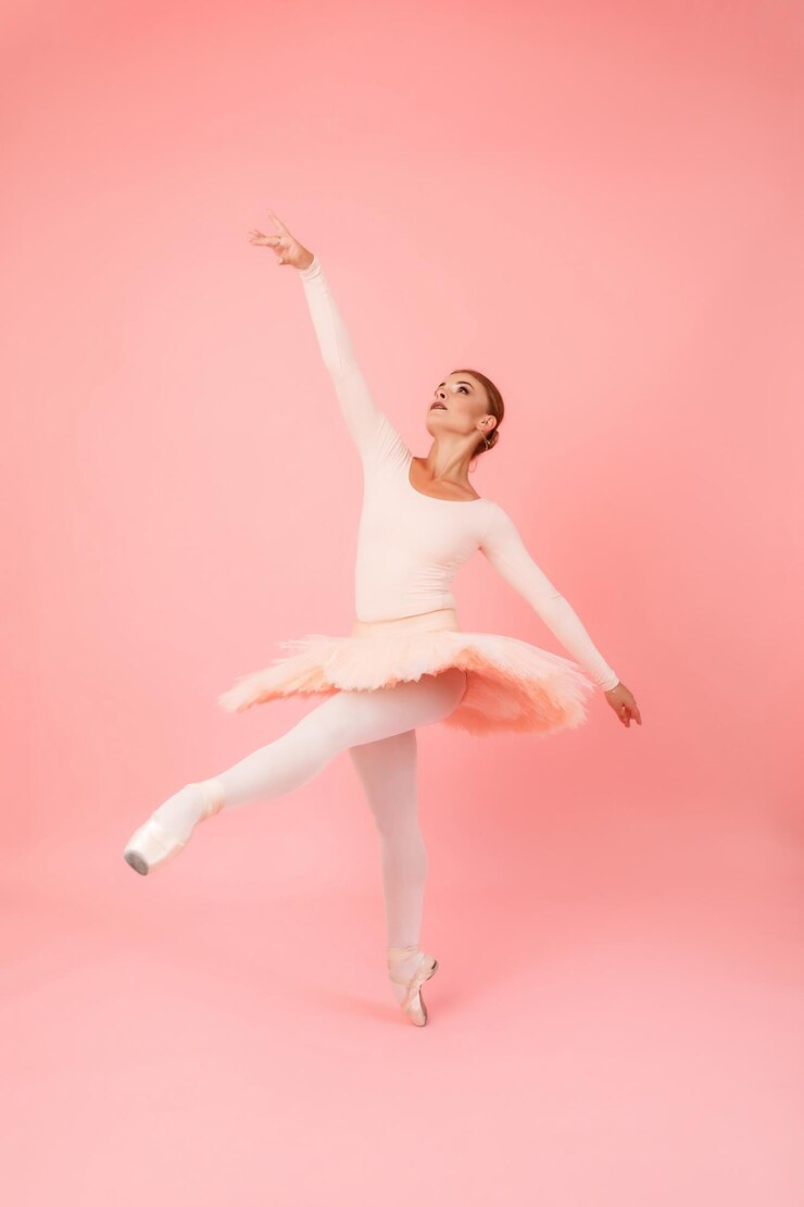 Mujer practicando danza ballet