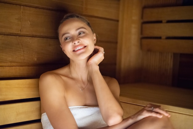 Mujer sauna