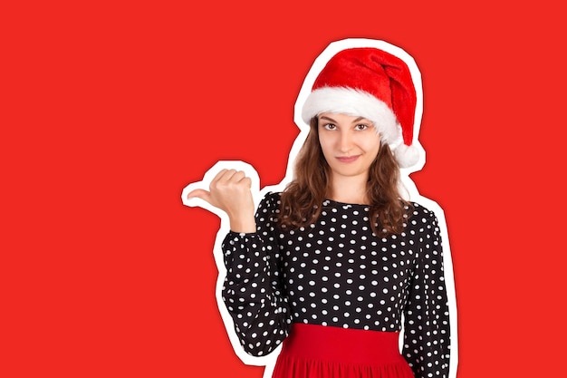 Mujer con sombrero de Navidad. Feliz año nuevo concepto.