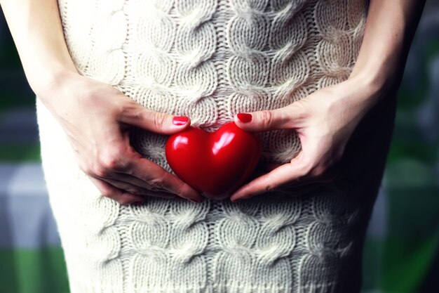 Mujer, tenencia, corazón