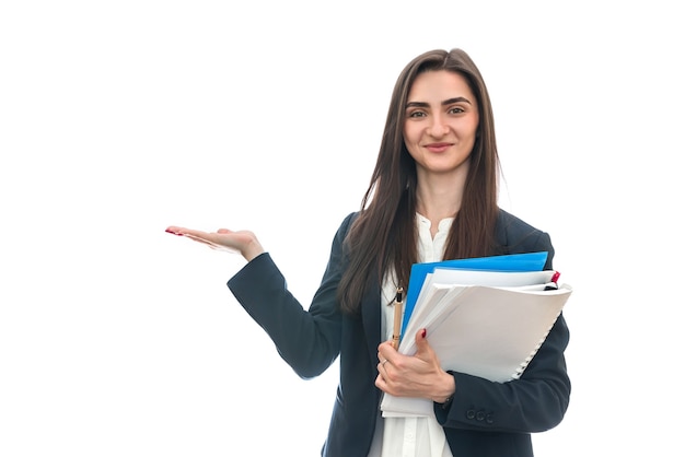 Mujer, en, traje, tenencia, carpeta, aislado