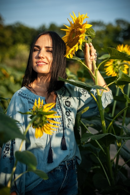 Mujer, en, verano, posar