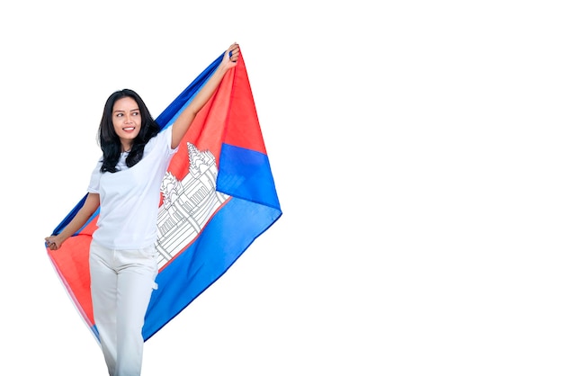 Las mujeres asiáticas celebran el día de la independencia de Camboya el 9 de noviembre sosteniendo la bandera de Camboya