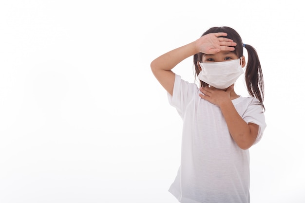 Mujeres asiáticas con mascarilla para prevenir el virus