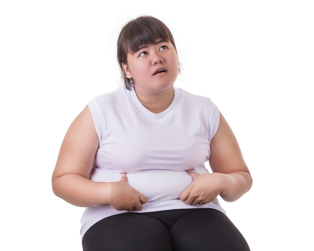 Foto mulher asiática gorda vestindo camiseta branca