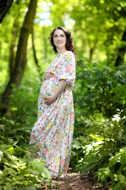 Mulher grávida, posar, parque