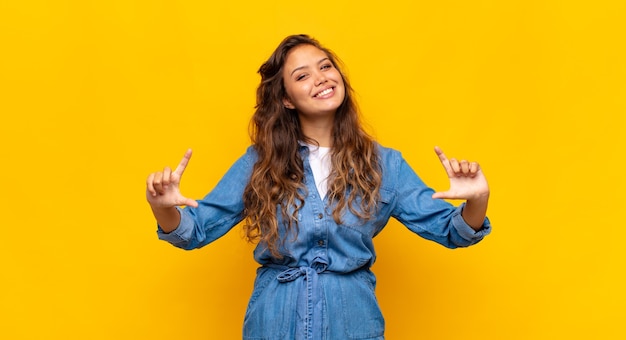 mulher jovem e bonita