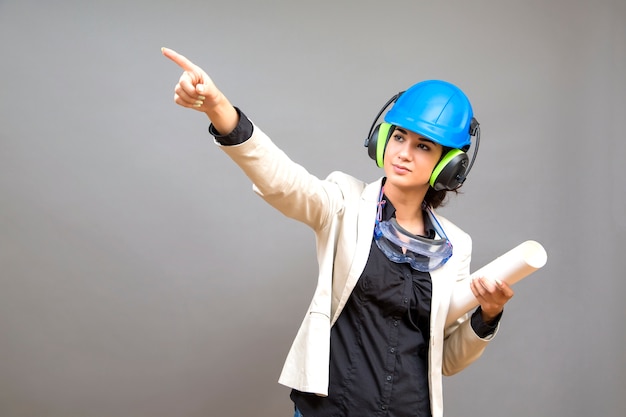 Mulher jovem, em, workwear protetor