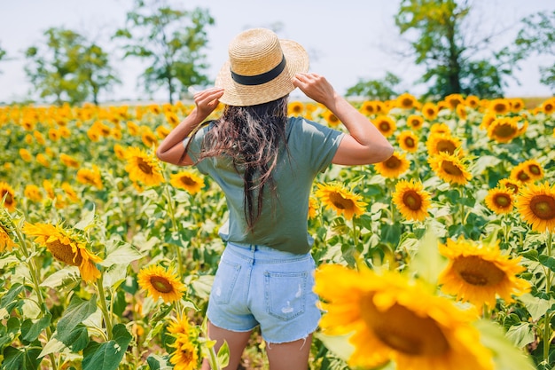 Mulher no dia de sol