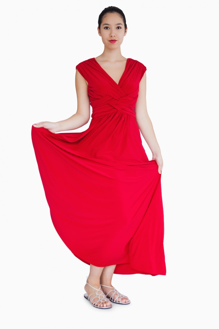 Foto mulher vestindo vestido vermelho